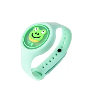 Leuke groene cartoon kikker siliconen muggenwerende armband voor kinderen buiten.