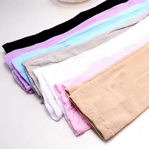 Mangas de enfriamiento transpirables multicolores para proteccion solar de verano al aire libre.