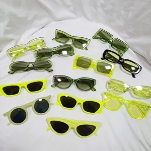 Vintage Square Jelly Sunglasses For Women Men Tinted Lens Transparent Frame Retro Eyewear Fashion Street Photography Party Shades Glasses