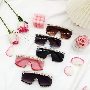 Lunettes de Soleil Sans Bordure Surdimensionnées à la Mode pour Femmes Strass de Luxe Perle Artificielle Lunettes Lentille Unique UV400