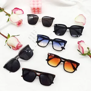 Unisex Fashion Square Sunglasses Trendy Acetate Frame Gradient Lens UV400 Eyewear For Men And Women Outdoor Travel Party