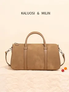 Sac Boston pour Femmes en Daim à la Mode Minimaliste Urbain Forme d'Oreiller Sac à Main Fermeture Éclair Sac à Bandoulière Quotidien