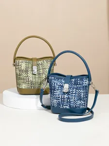 Stylish women woven bucket bag contrast color shoulder crossbody bag 2025 new trendy