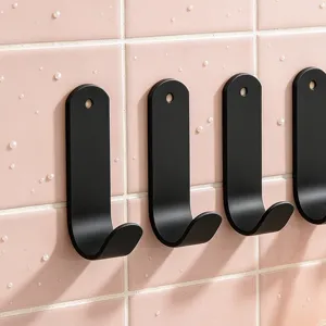 Μαύρος μεταλλικός γάντζος τοίχου J-shaped οργάνωση αποθήκευσης για μπάνιο κουζίνα πόρτα