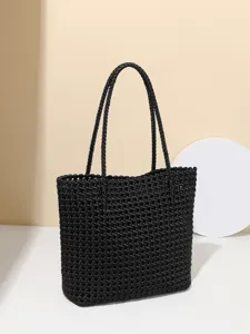 Élégant sac cabas tissé noir de grande capacité, sac à bandoulière minimaliste et décontracté.