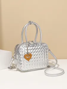 Élégant sac bandoulière bowling en cuir tressé argenté avec pendentif cœur femme