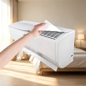 Vista di dettaglio che mostra il cotone filtrante antipolvere ultra sottile applicato sul condizionatore.