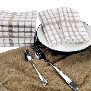 Dettaglio ravvicinato di strofinacci da cucina in cotone con trama a nido d'ape