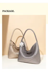 Handgeweven grote schoudertas shopper stijlvolle casual forensentas met sterrenhanger