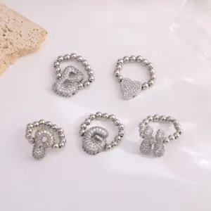 Zilveren kralen alfabet en hart ringen met zirkonia stenen voor elegante dames mode sieraden