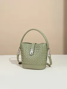 Sac Seau en Cuir PU Tissé à la Main pour Femmes Sac à Bandoulière Minimaliste Avec Verrou en Métal Sac à Main de Bureau Femme