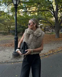 Women fashion faux fur vest autumn winter sleeveless short waistcoat casual streetwear coat