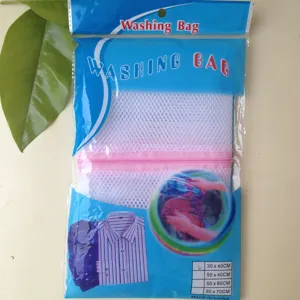 Laundry mesh bag for washing bras and underwear, durable zipper washing bag for home use.