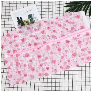 Grand sac à linge en filet imprimé fraise rose pour protection de machine