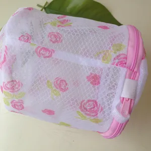 Mesh Lingerie Laundry Bag Cylinder Bra Washing Bag With Pink Zipper And Rose Floral Print For Home Travel Daily Use