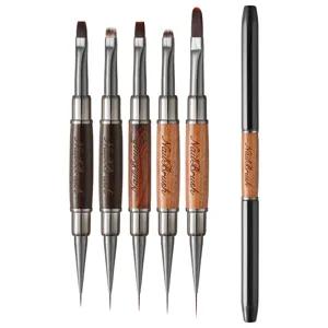 Set di pennelli per unghie professionali in legno a doppia punta per nail art e gel UV.