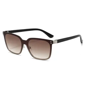 2026 New Square Gradient Sunglasses UV Protection Fashion Rivet Sun Glasses Main View