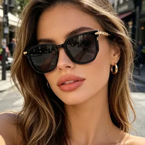 Mode Quadratische Sonnenbrille Für Damen Herren Metallbesatz PC Rahmen UV400 Schutz Outdoor Fahren Retro Brille