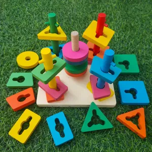 Hölzernes Montessori geometrisches Formensortier- und Stapelspielzeug für frühe kindliche Bildung
