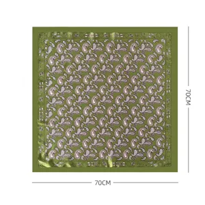 Foulard Carré en Satin à Imprimé Paisley pour Femmes Vintage Boho Tour de Cou Bandana pour Cheveux Accessoires de Mode