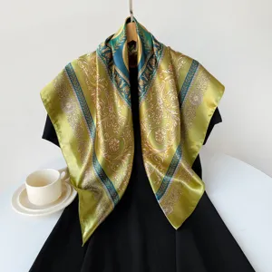 Retro barok satijn vierkante sjaal voor dames, 90cm groen goud luxe hoofddeksel en omslagdoek.