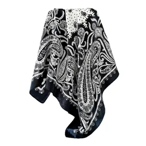 Foulard quadrato in seta con stampa Paisley nero e bianco 90cm elegante sciarpa donna moda