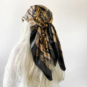 Satijn barok bedrukte vierkante hoofddoek, retro luxe zijden haaromslag voor vrouwen.
