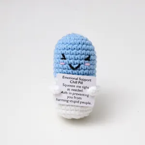 Bambola pillola blu all'uncinetto artigianale peluche supporto emotivo carino giocattolo
