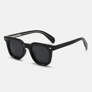 Antriká retro gyalia ilioú polarizé tetragóno plaísio andriká gyaliá móda kai styl