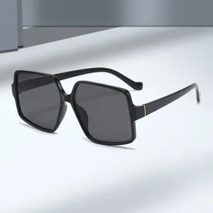 Gafas de sol cuadradas grandes para hombres y mujeres, elegantes gafas de sol negras.