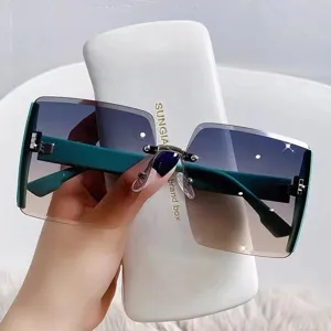 Modernas gafas de sol cuadradas grandes con degradado para mujer y protección UV.
