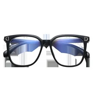 Blaulichtfilter Brille große schwarze Fassung mit D Logo klare optische Brille