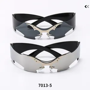 Futuristic cyberpunk hip-hop one-piece sunglasses with rimless design and metal bat wing decor.