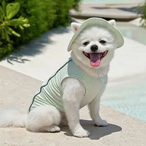 Chaleco refrigerante transpirable de verano para mascotas con sombrero de sol a juego detalle.