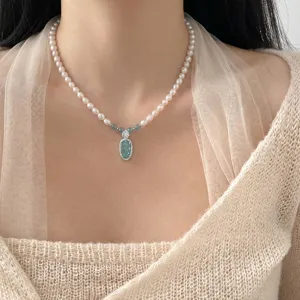 Κολιέ με μαργαριτάρια φύλλο πράσινου νεφρίτη ασήμι S925 κομψό τσόκερ μόδα λεπτομέρεια