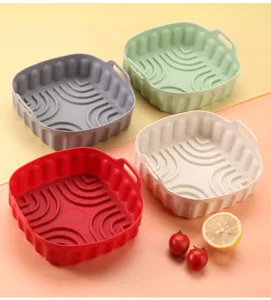 Quadratischer Silikon-Heißluftfritteusen-Einsatz mit Griffen, langlebige Backmatte für den Ofen.