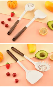 Juego de utensilios de cocina de silicona con mango de madera espátula y cuchara