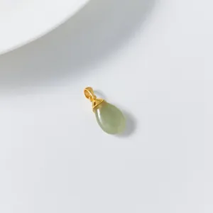 Colgante de lágrima de jade Hetian de plata S925 minimalista, diseño de joyería de nicho.