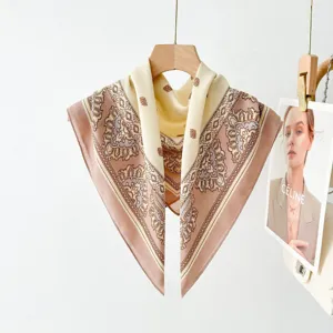 Vintage paisley print square scarf for women, elegant retro neckerchief and stylish hair accessory.