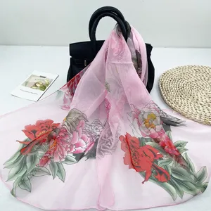 Rosa Pfingstrosen Georgette Langschal für Damen, eleganter Frühlings-Sonnenschutz-Wickel.