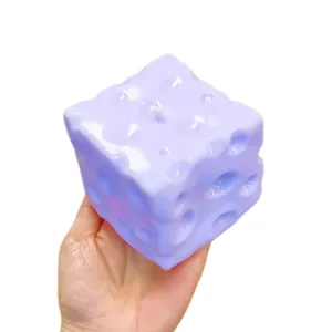 Μωβ τυρί squishy παιχνίδι αργή επαναφορά αποσυμπίεση για άμεση ανακούφιση από στρες