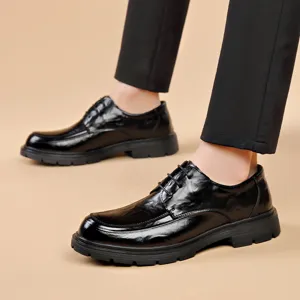 Men black leather dress shoes business casual formal wedding British style footwear main display
