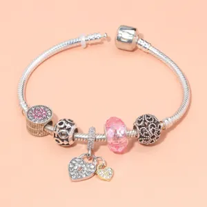Pulsera de dijes de cadena de serpiente de aleación de estilo europeo y americano con cristales rosa