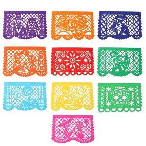 Mexicaanse Dag van de Doden papel picado banners kleurrijke skeletten feestvlaggen