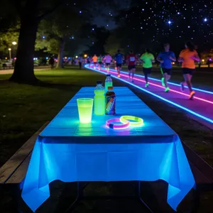 Tovaglia in plastica fluorescente neon usa e getta per decorazione feste 137x274cm