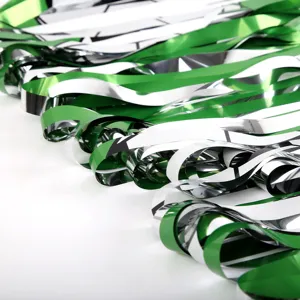 Groen zilver metallic franje gordijn detail, voetbal feest achtergrond decoratie.