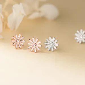 S925 Sterlingsilber Gänseblümchen Ohrstecker Für Damen Weiß Emaille Süß Floral Strass Eingelegt Niedlich Landhaus Schmuck