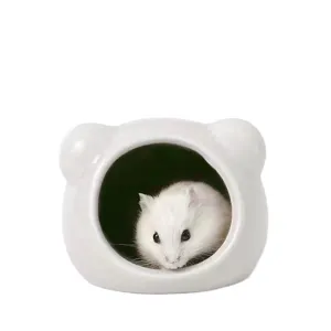Casetta di raffreddamento in ceramica per criceti letto estivo animale forma di orso carino