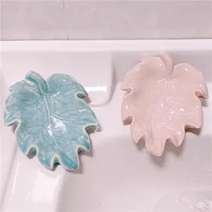 Leaf shape soap dish bathroom ceramic soap holder drain tray washbasin soap storage shelf