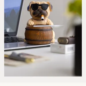 Cool pug dog resin ashtray detail shot, perfect desktop decoration for office and bedroom use.